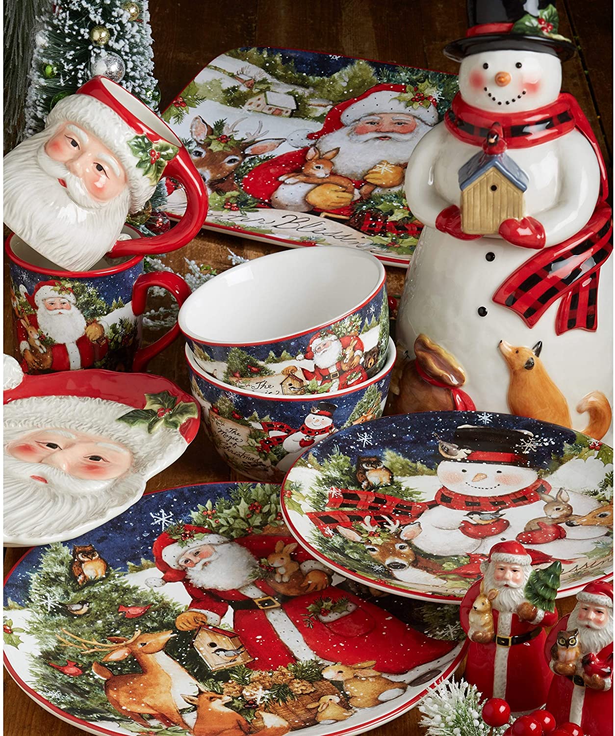 Magic Christmas Snowman 9 inch Salad/Dessert Plates (Set 4) Green Color Red Animal Casual Modern Contemporary Round 4 Piece Dishwasher Safe - Citiesdeals