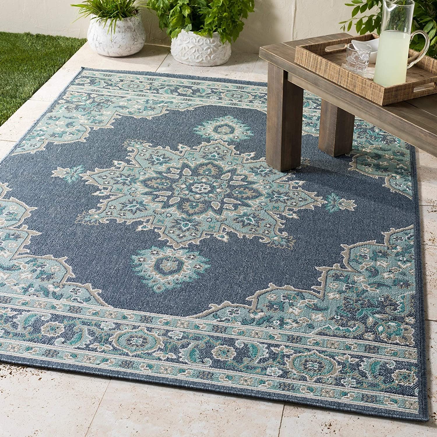 Medallion Indoor/Outdoor Area Rug 7'6" X 10'9" Blue
